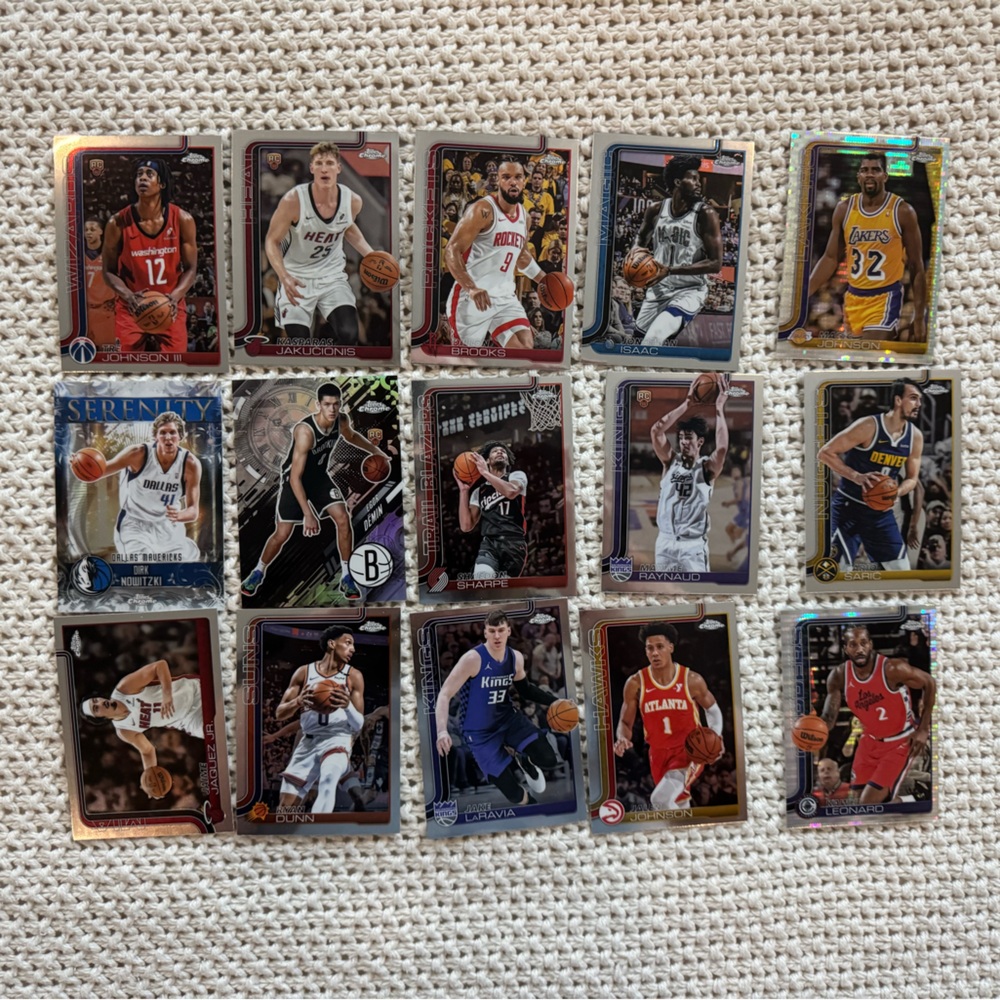 Topps chrome basketball cards 25/26